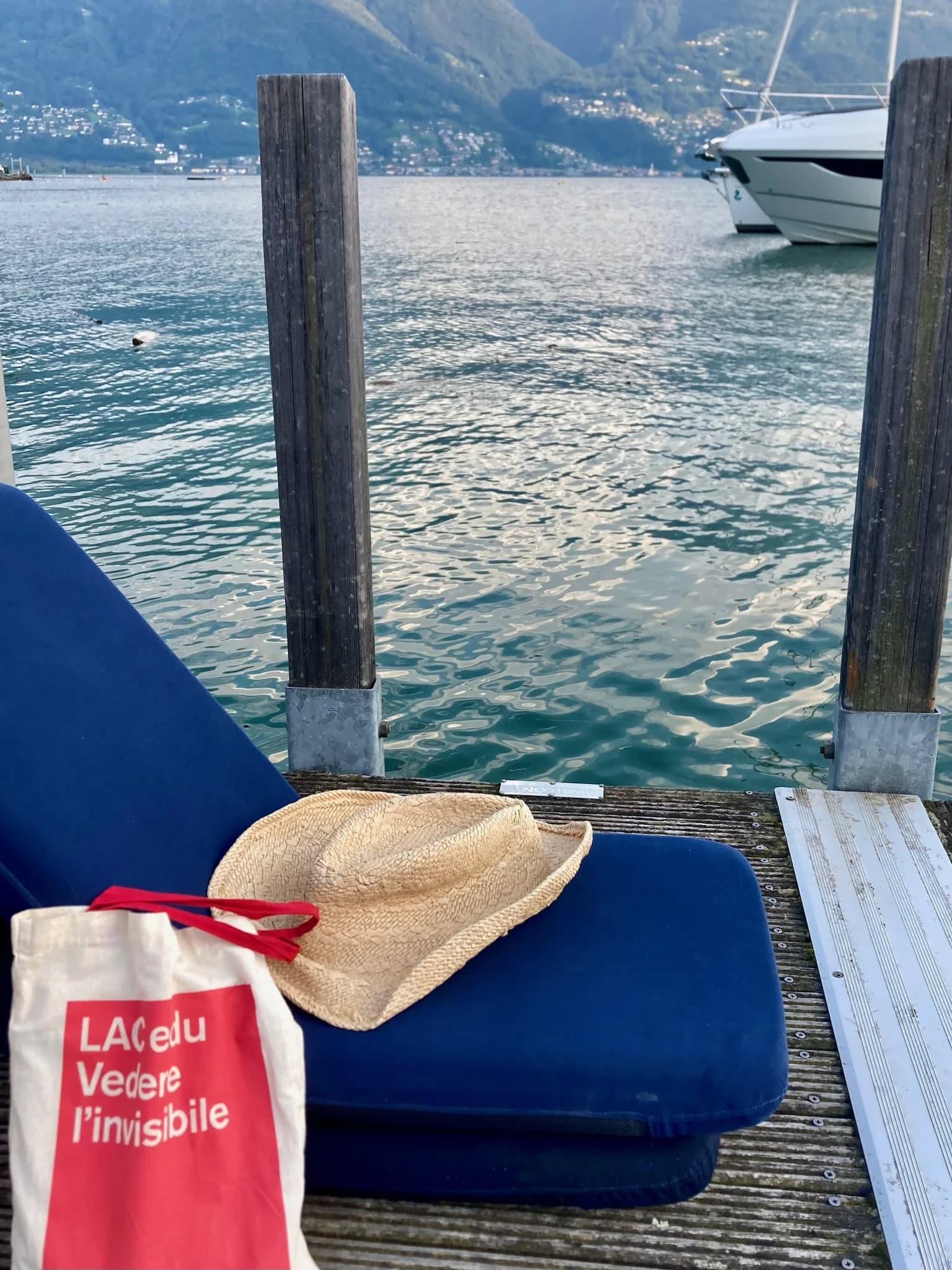 Quiet deck rituals at the edge of the water